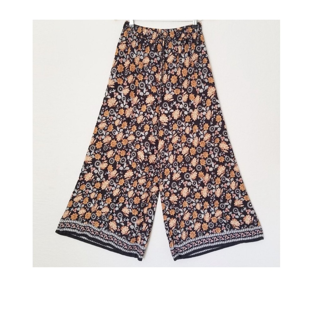 Natural Life Go With The Flow Charcoal Floral Wide Leg Bell Bottom Pants medium - Picture 7 of 8